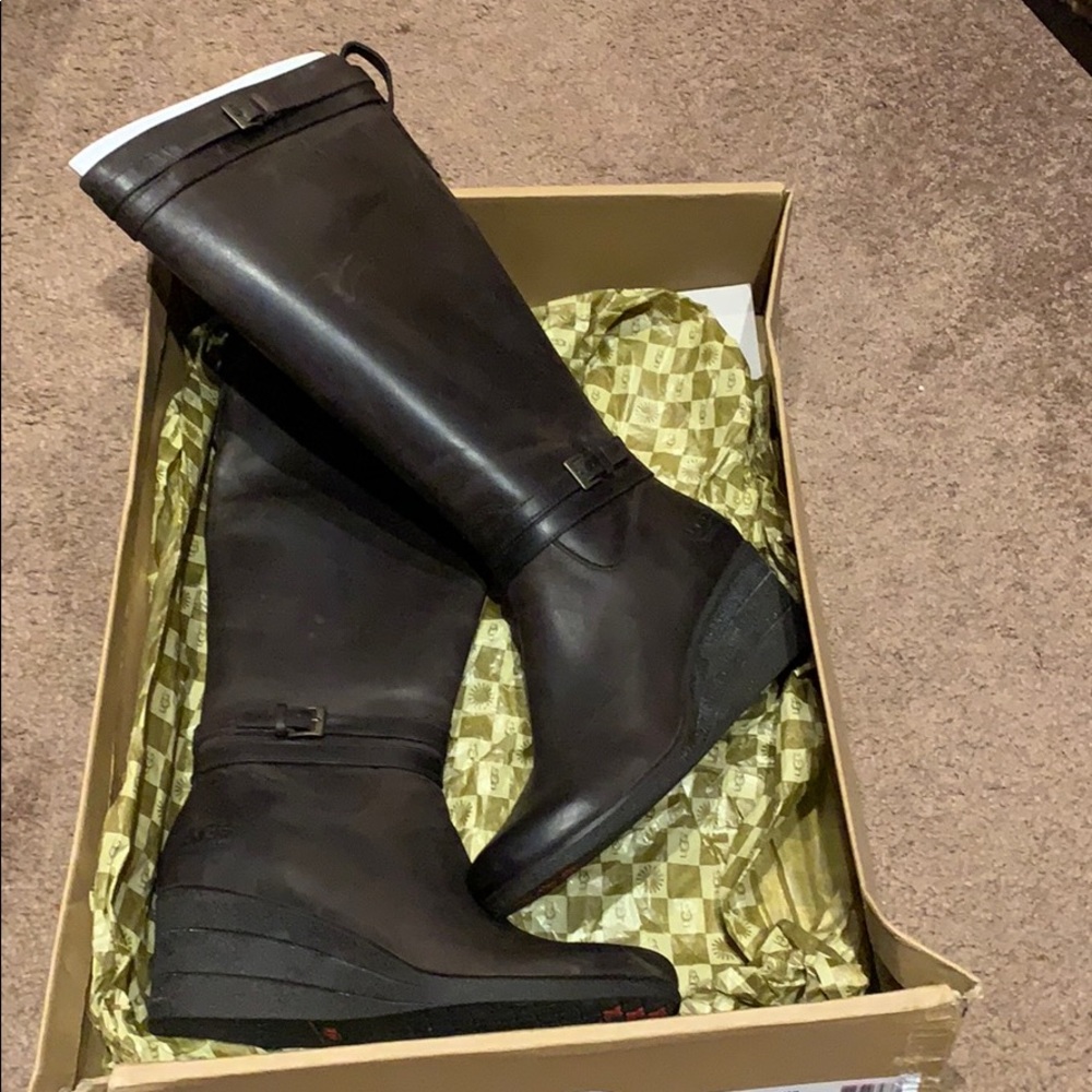 Wedge ugg boots